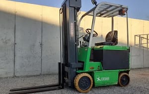 forklift truck